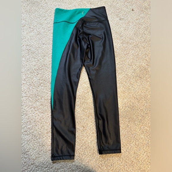 Zyia leggings and matching bra - Picture 4 of 4